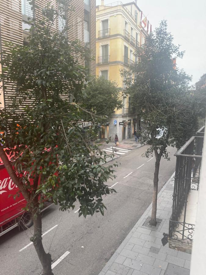 Apartamento Delux Madrid Exterior photo
